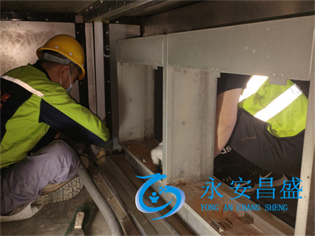 全面解析大型商用空調維修流程及收費標準，助您高效解決維修難題